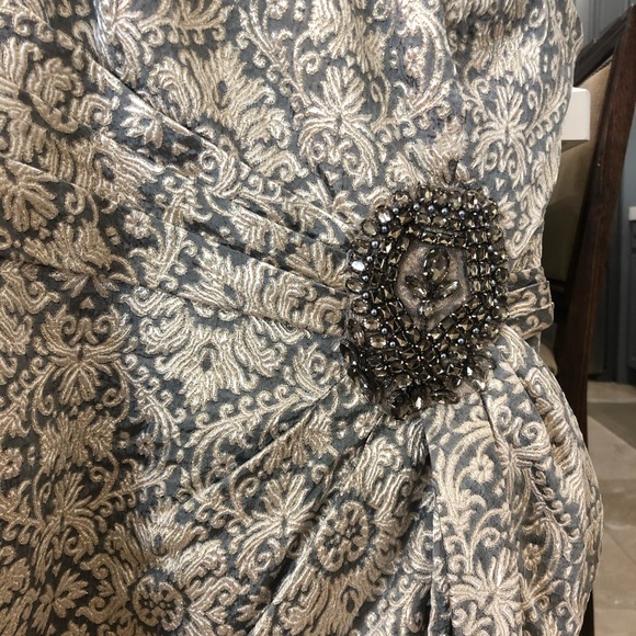 Kay Unger Pewter Damask Party Dress - Picture 5 of 6